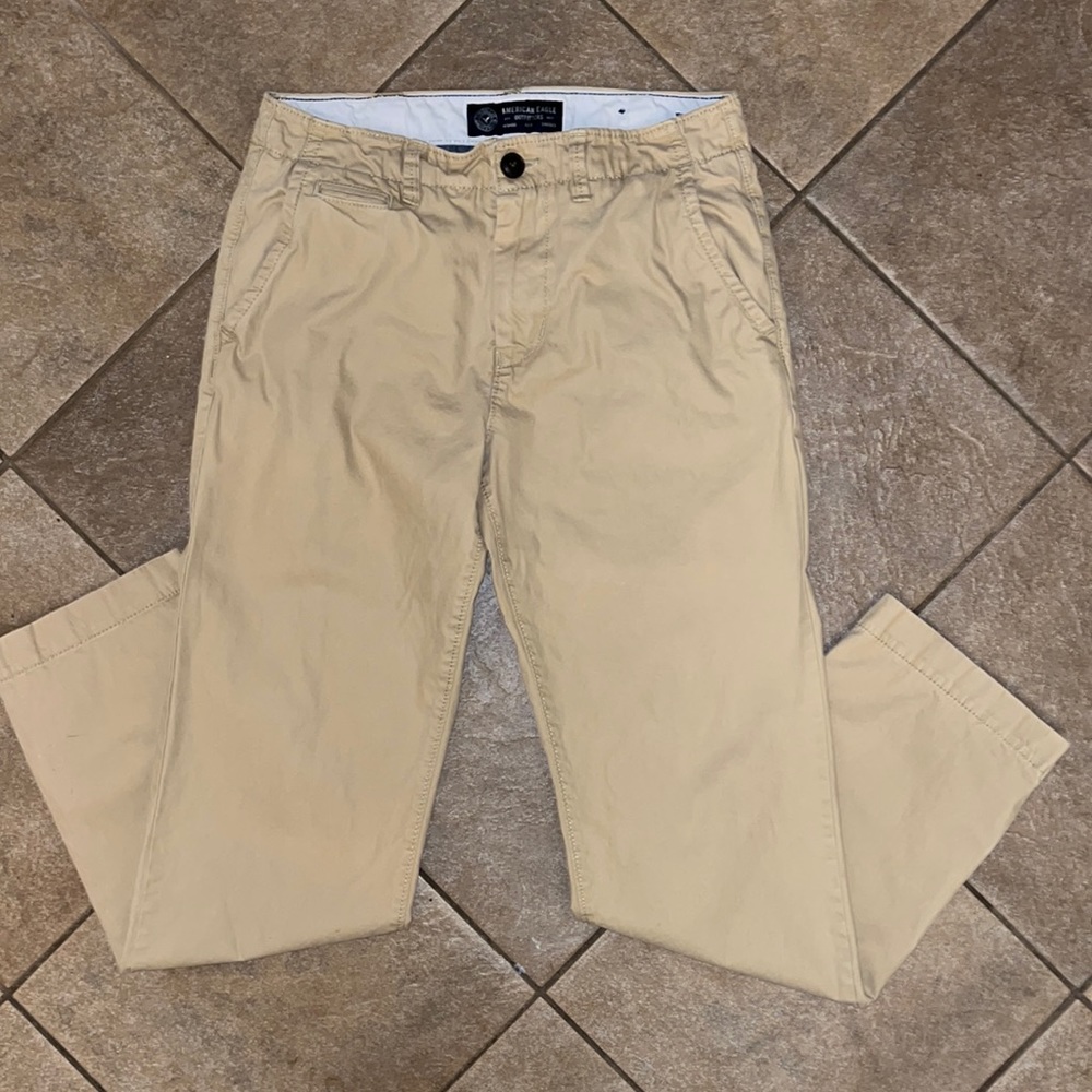 American Eagle Khaki Pants Size 30 x 32